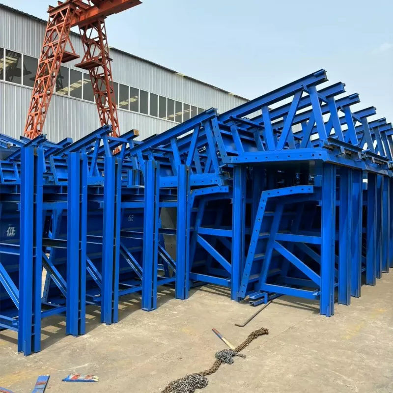 Coffrage en acier pour poutre-caisson